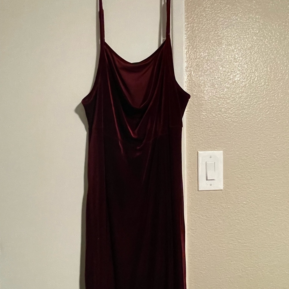 NWT Shein Fit Velvet Burgundy Dress 28/30